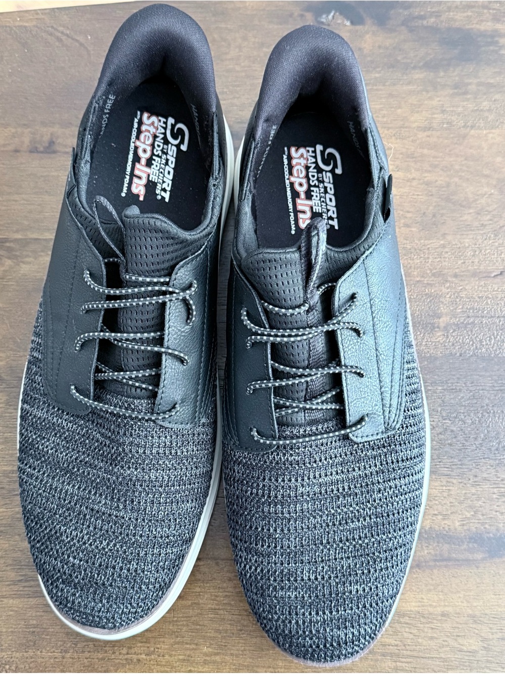 Men's Black Knit Casual Sneakers